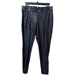 TORRID Foil Mermaid Scale Black Leggings Size 1 14-16) Cotton stretchy casual